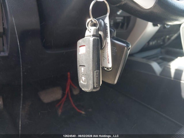 12624540 :رقم المزاد ، 5TFAY5F17MX958155 vin ، 2021 Toyota Tundra Platinum مزاد بيع