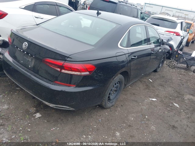 2021 Volkswagen Passat Highline მანქანა იყიდება აუქციონზე, vin: 1VWBA7A32MC005533, აუქციონის ნომერი: 12624550