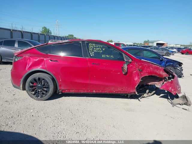 Tesla Model Y Performance 2022 7SAYGDEF7NF460660 Image 11