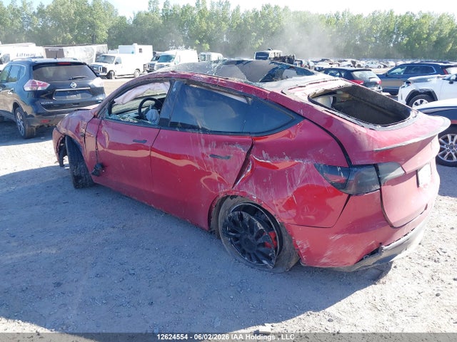 Tesla Model Y Performance 2022 7SAYGDEF7NF460660 Image 3