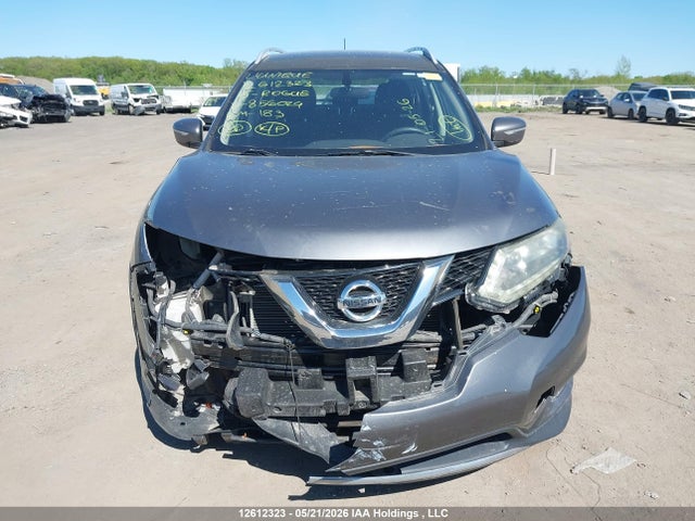 12612323 :رقم المزاد ، 5N1AT2MT9FC856024 vin ، 2015 Nissan Rogue S/sv مزاد بيع