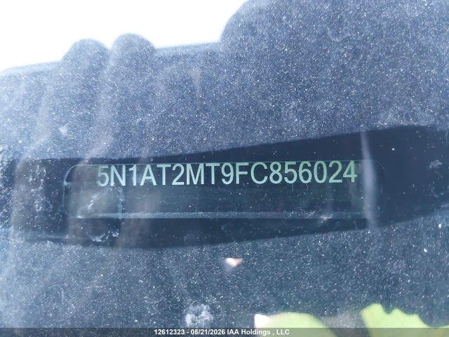 12612323 :رقم المزاد ، 5N1AT2MT9FC856024 vin ، 2015 Nissan Rogue S/sv مزاد بيع