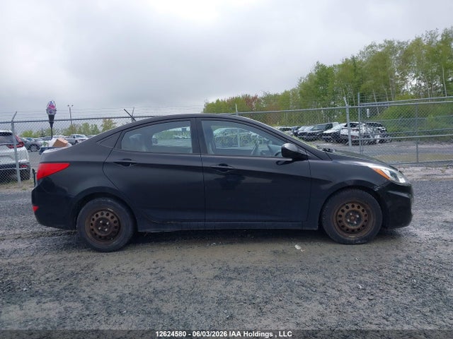 2015 Hyundai Accent Gls მანქანა იყიდება აუქციონზე, vin: KMHCT4AE0FU844428, აუქციონის ნომერი: 12624580