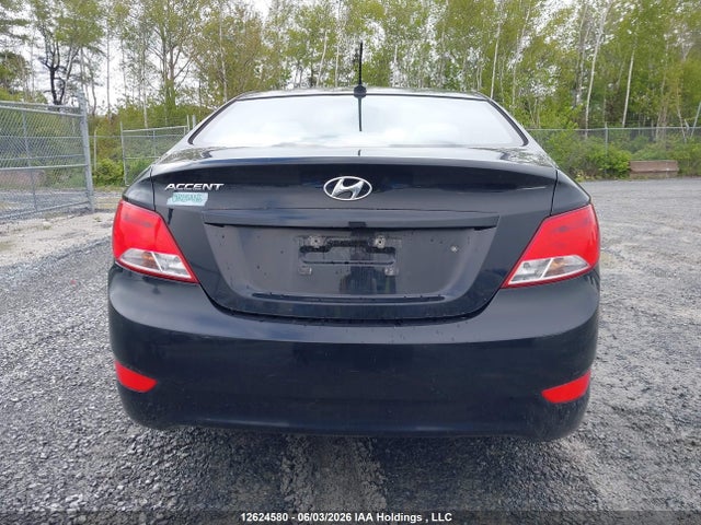 2015 Hyundai Accent Gls მანქანა იყიდება აუქციონზე, vin: KMHCT4AE0FU844428, აუქციონის ნომერი: 12624580