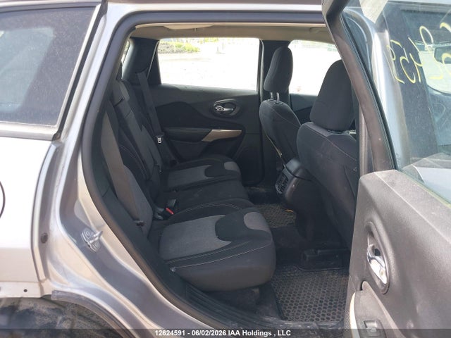 Продаж на аукціоні авто 2018 Jeep Cherokee Sport, vin: 1C4PJLABXJD553603, номер лоту: 12624591
