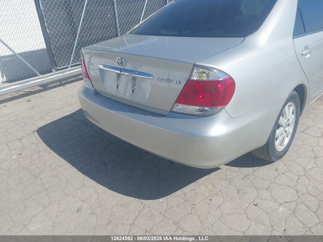Aukcja sprzedaży 2005 Toyota Camry Le/xle/se, vin: 4T1BE32K05U079966, numer aukcji: 12624592