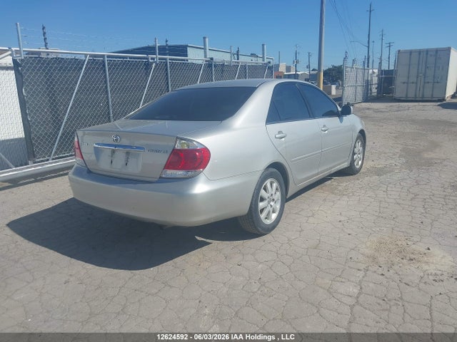 Aukcja sprzedaży 2005 Toyota Camry Le/xle/se, vin: 4T1BE32K05U079966, numer aukcji: 12624592