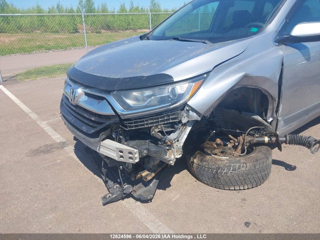 2HKRW1H37JH000687 Honda CR-V LX