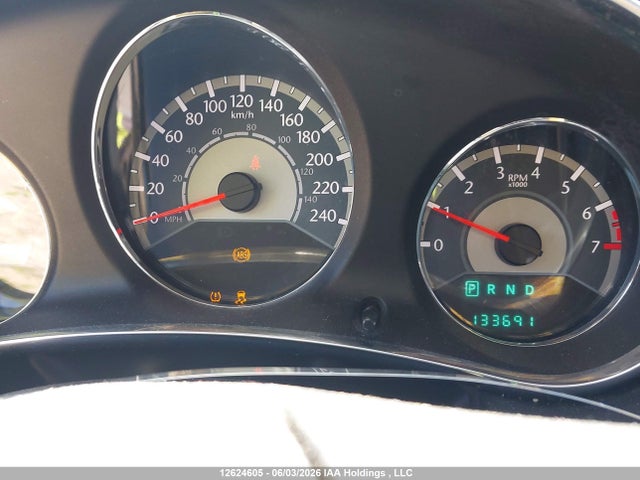2013 Chrysler 200 მანქანა იყიდება აუქციონზე, vin: 1C3CCBAB9DN636381, აუქციონის ნომერი: 12624605
