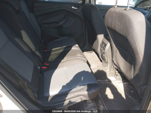 1FMCU0GD1HUD70481 Ford ESCAPE SE