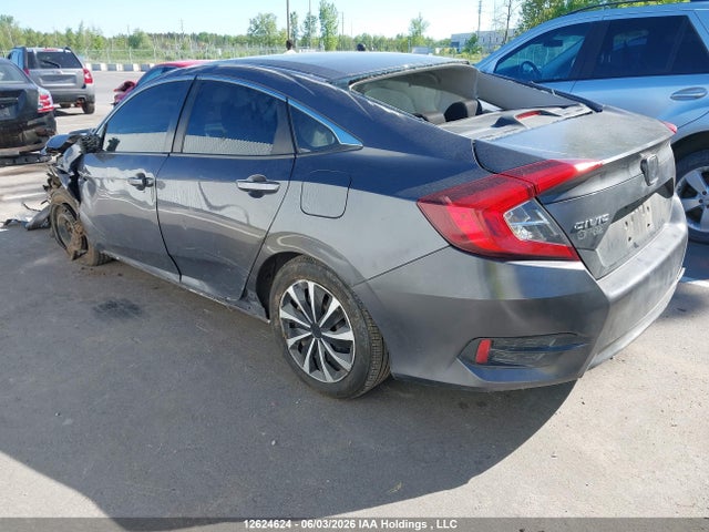 12624624 :رقم المزاد ، 2HGFC2F52GH013100 vin ، 2016 Honda Civic Sedan مزاد بيع