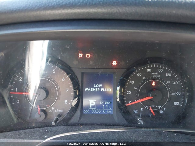 5TDZZ3DC2HS877620 Toyota Sienna 7 Passenger