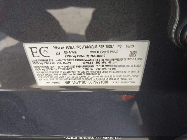 Tesla Model Y 2023 LRWYGDFD8PC221688 Image 19