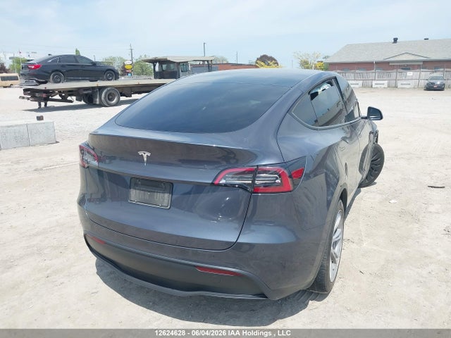 Tesla Model Y 2023 LRWYGDFD8PC221688 Image 4