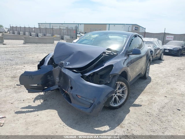 Tesla Model Y 2023 LRWYGDFD8PC221688 Image 6