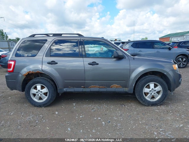 12624637 :رقم المزاد ، 1FMCU0DG9BKC20121 vin ، 2011 Ford Escape مزاد بيع