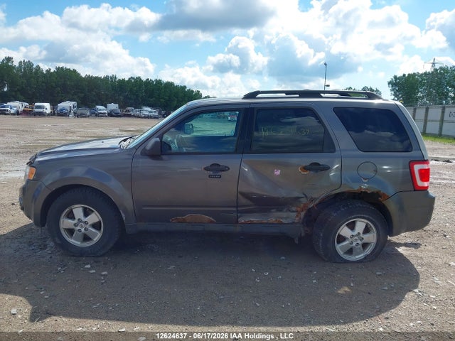 12624637 :رقم المزاد ، 1FMCU0DG9BKC20121 vin ، 2011 Ford Escape مزاد بيع