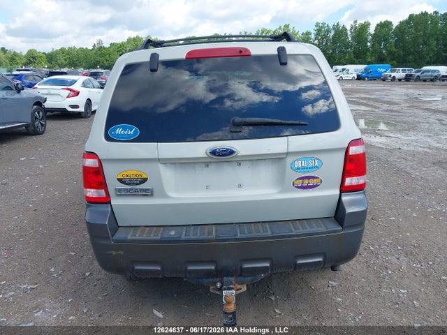 12624637 :رقم المزاد ، 1FMCU0DG9BKC20121 vin ، 2011 Ford Escape مزاد بيع