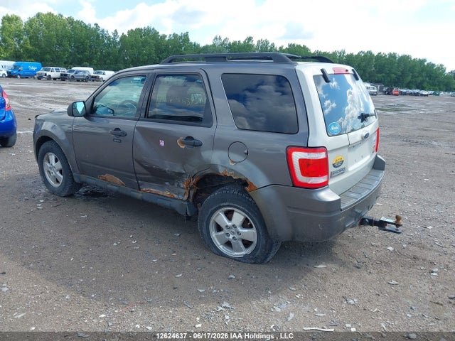 12624637 :رقم المزاد ، 1FMCU0DG9BKC20121 vin ، 2011 Ford Escape مزاد بيع