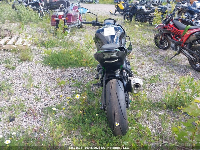 ML5ZRDF14PDA63039 Kawasaki Zr900 F