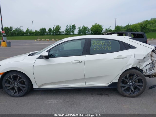 12624643 :رقم المزاد ، SHHFK7H45HU305798 vin ، 2017 Honda Civic Sport مزاد بيع