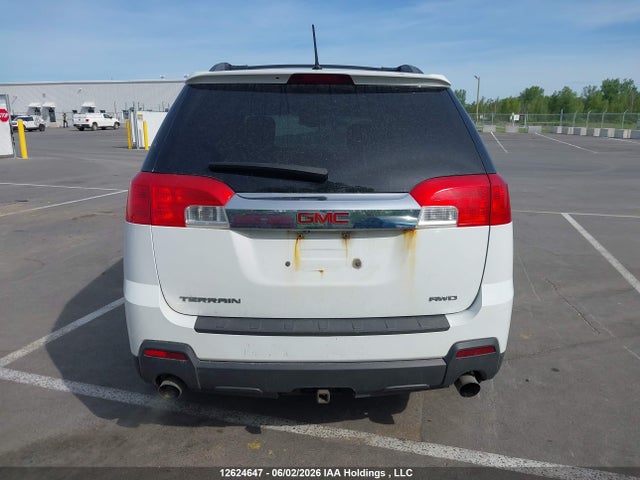 2GKFLWE36E6145358 GMC Terrain Sle