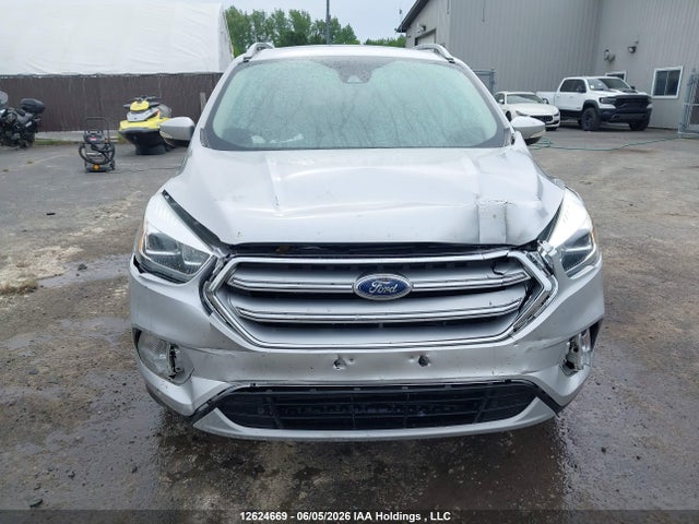 Продажа на аукционе авто 2017 Ford Escape Titanium, vin: 1FMCU9J94HUE26292, номер лота: 12624669