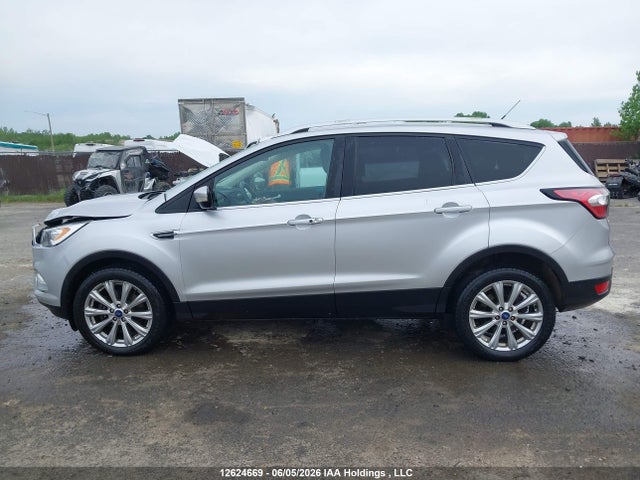Продажа на аукционе авто 2017 Ford Escape Titanium, vin: 1FMCU9J94HUE26292, номер лота: 12624669
