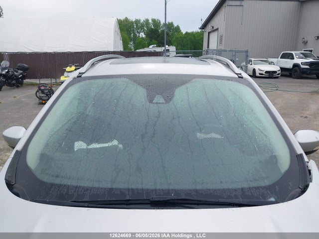 Продажа на аукционе авто 2017 Ford Escape Titanium, vin: 1FMCU9J94HUE26292, номер лота: 12624669
