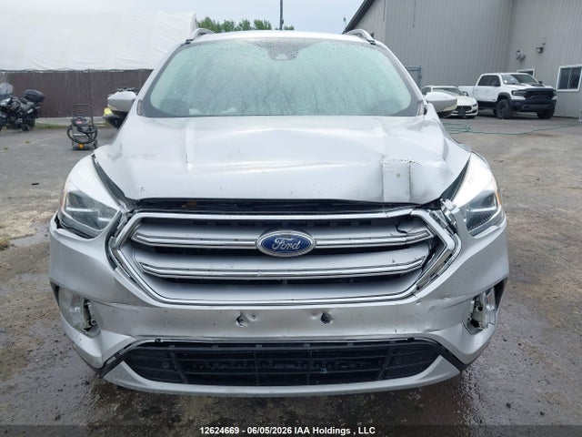Продажа на аукционе авто 2017 Ford Escape Titanium, vin: 1FMCU9J94HUE26292, номер лота: 12624669