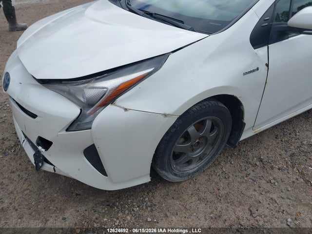 Toyota Prius 2016 JTDKBRFU5G3011960 Image 17