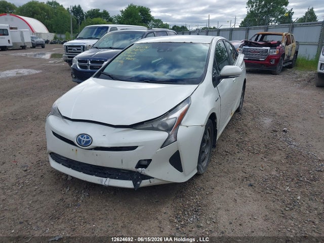 Toyota Prius 2016 JTDKBRFU5G3011960 Image 2