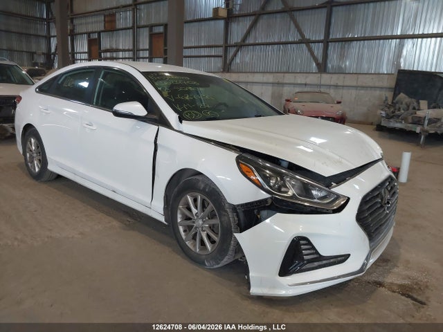 2018 Hyundai Sonata Se მანქანა იყიდება აუქციონზე, vin: 5NPE24AF5JH687698, აუქციონის ნომერი: 12624708