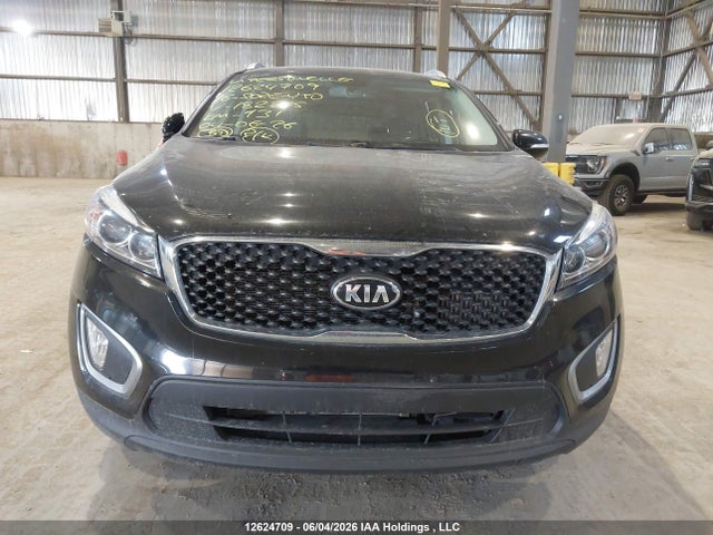 Продажа на аукционе авто 2016 Kia Sorento Lx/l, vin: 5XYPGDA10GG182215, номер лота: 12624709