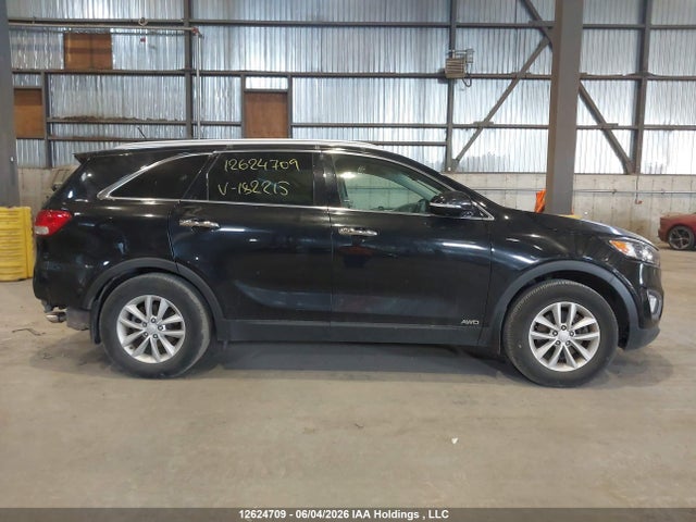 Продажа на аукционе авто 2016 Kia Sorento Lx/l, vin: 5XYPGDA10GG182215, номер лота: 12624709