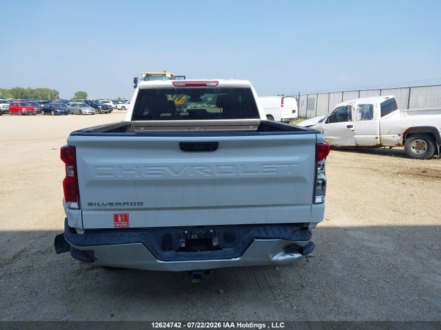 Chevrolet Silverado K1500 2025 3GCUKAED9SG345958 Image 17