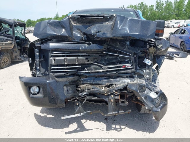 1GC1KTEYXKF227825 Chevrolet Silverado K2500 Heavy Duty Ltz