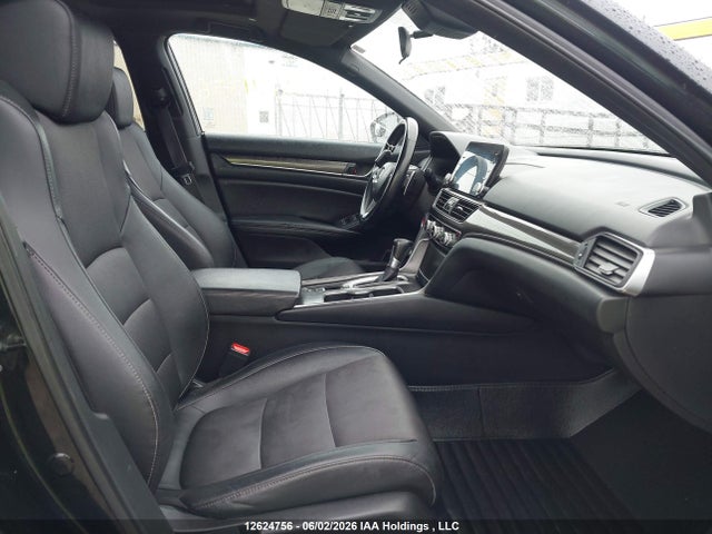 12624756 :رقم المزاد ، 1HGCV1F33KA805110 vin ، 2019 Honda Accord Sport 1.5t مزاد بيع