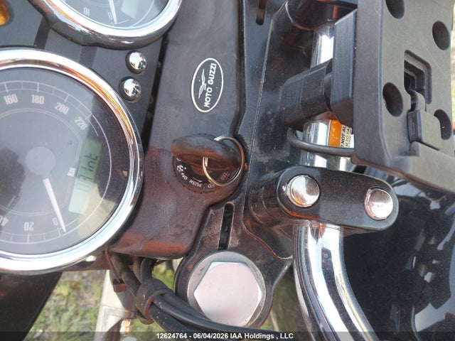 Moto Guzzi V7 Classic 2015 ZGULWUA10FM200286 Image 11