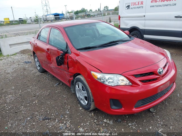 2013 Toyota Corolla S/le მანქანა იყიდება აუქციონზე, vin: 2T1BU4EE1DC041838, აუქციონის ნომერი: 12624766