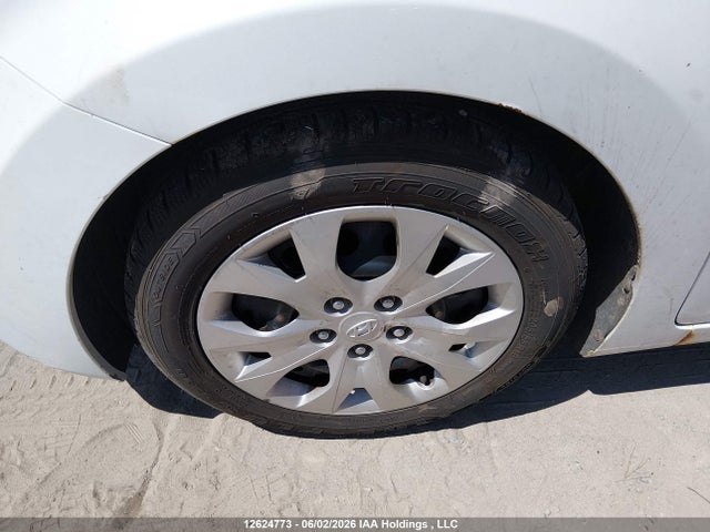 Продаж на аукціоні авто 2016 Hyundai Elantra Se/sport/limited, vin: 5NPDH4AE9GH749274, номер лоту: 12624773