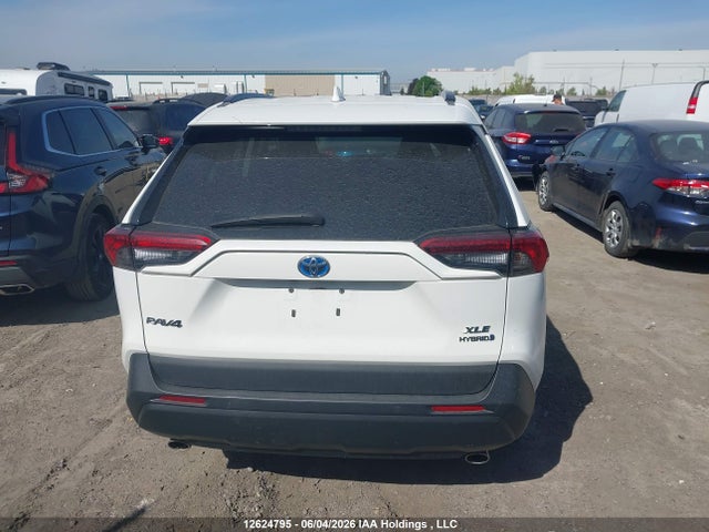 12624795 :رقم المزاد ، 2T3RWRFV9MW120863 vin ، 2021 Toyota Rav4 Hybrid Xle مزاد بيع