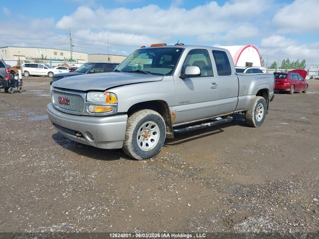 2004 Gmc Sierra 1500 Denali მანქანა იყიდება აუქციონზე, vin: 2GTFK69U041328302, აუქციონის ნომერი: 12624801