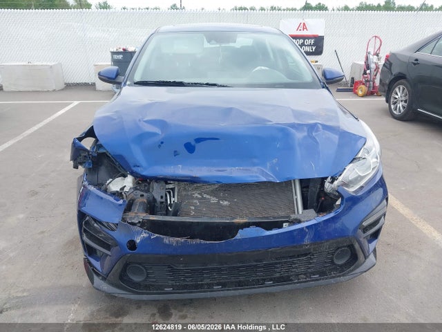 2021 Kia Forte Ex მანქანა იყიდება აუქციონზე, vin: 3KPF54ADXME293617, აუქციონის ნომერი: 12624819