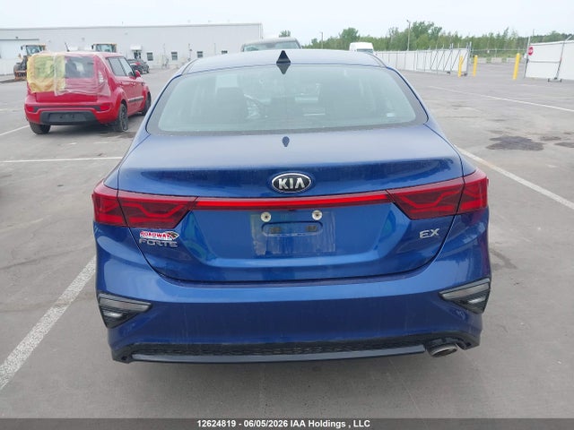 2021 Kia Forte Ex მანქანა იყიდება აუქციონზე, vin: 3KPF54ADXME293617, აუქციონის ნომერი: 12624819