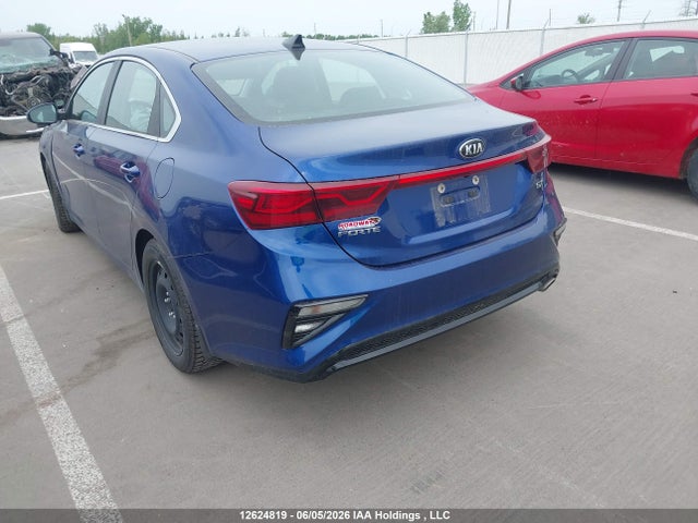 2021 Kia Forte Ex მანქანა იყიდება აუქციონზე, vin: 3KPF54ADXME293617, აუქციონის ნომერი: 12624819