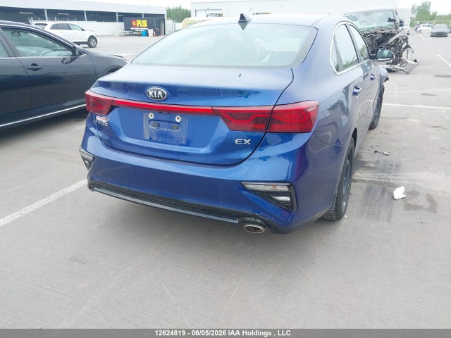 2021 Kia Forte Ex მანქანა იყიდება აუქციონზე, vin: 3KPF54ADXME293617, აუქციონის ნომერი: 12624819