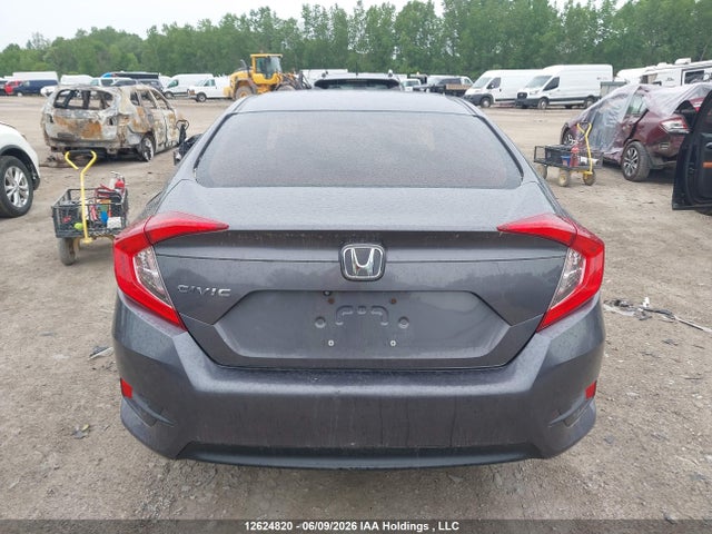 Продажа на аукционе авто 2017 Honda Civic Lx, vin: 2HGFC2F56HH028054, номер лота: 12624820