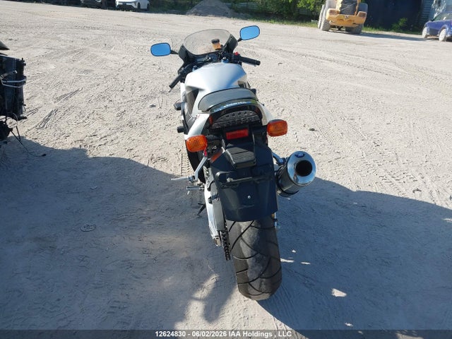 2002 Honda Cbr მანქანა იყიდება აუქციონზე, vin: JH2SC50282M000135, აუქციონის ნომერი: 12624830