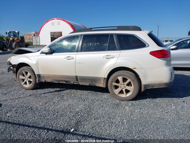 4S4BRGNCXE3232214 Subaru Outback 2.5i Limited